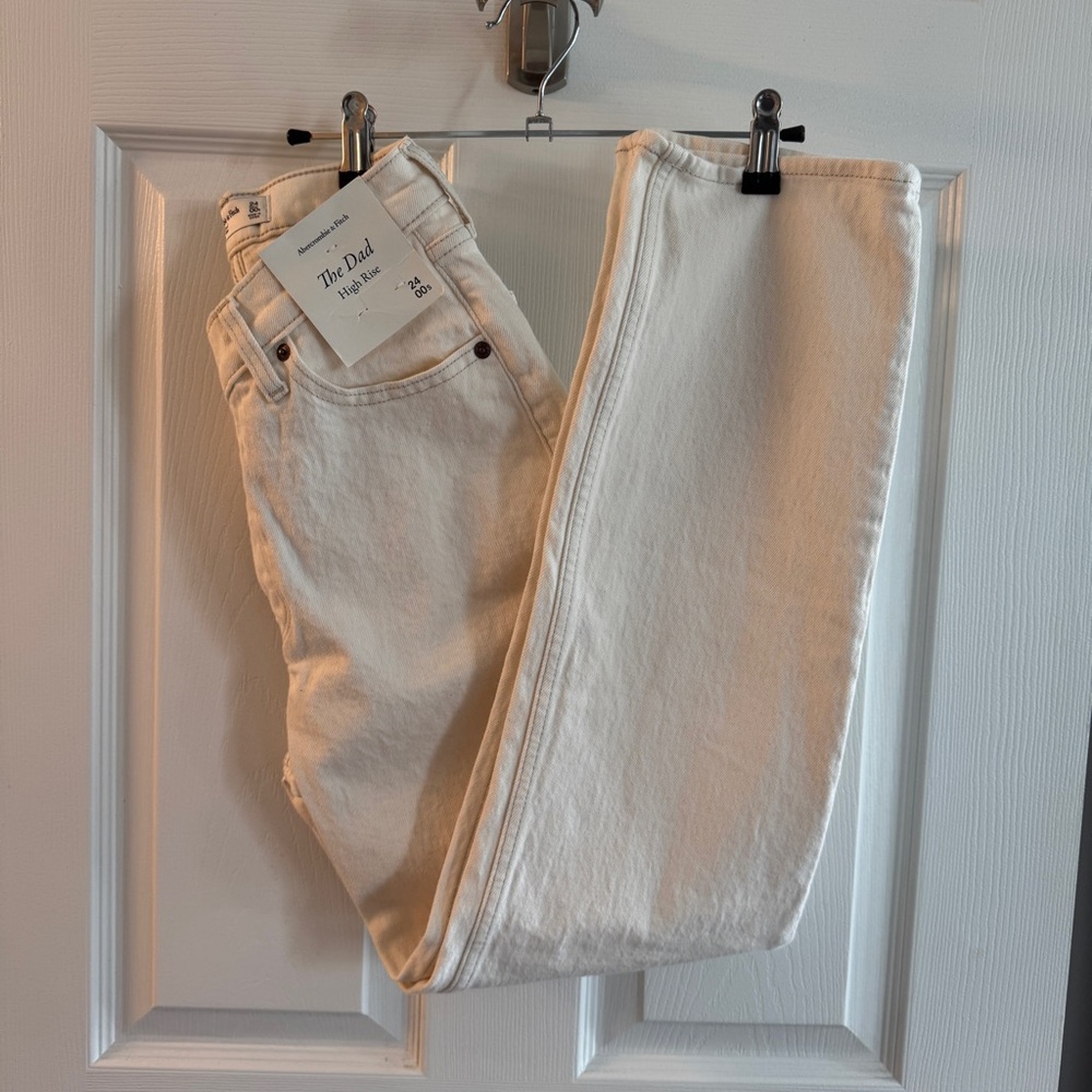 NEW Abercrombie & Fitch Jeans | Dad Cut | Size 24 / 00 short